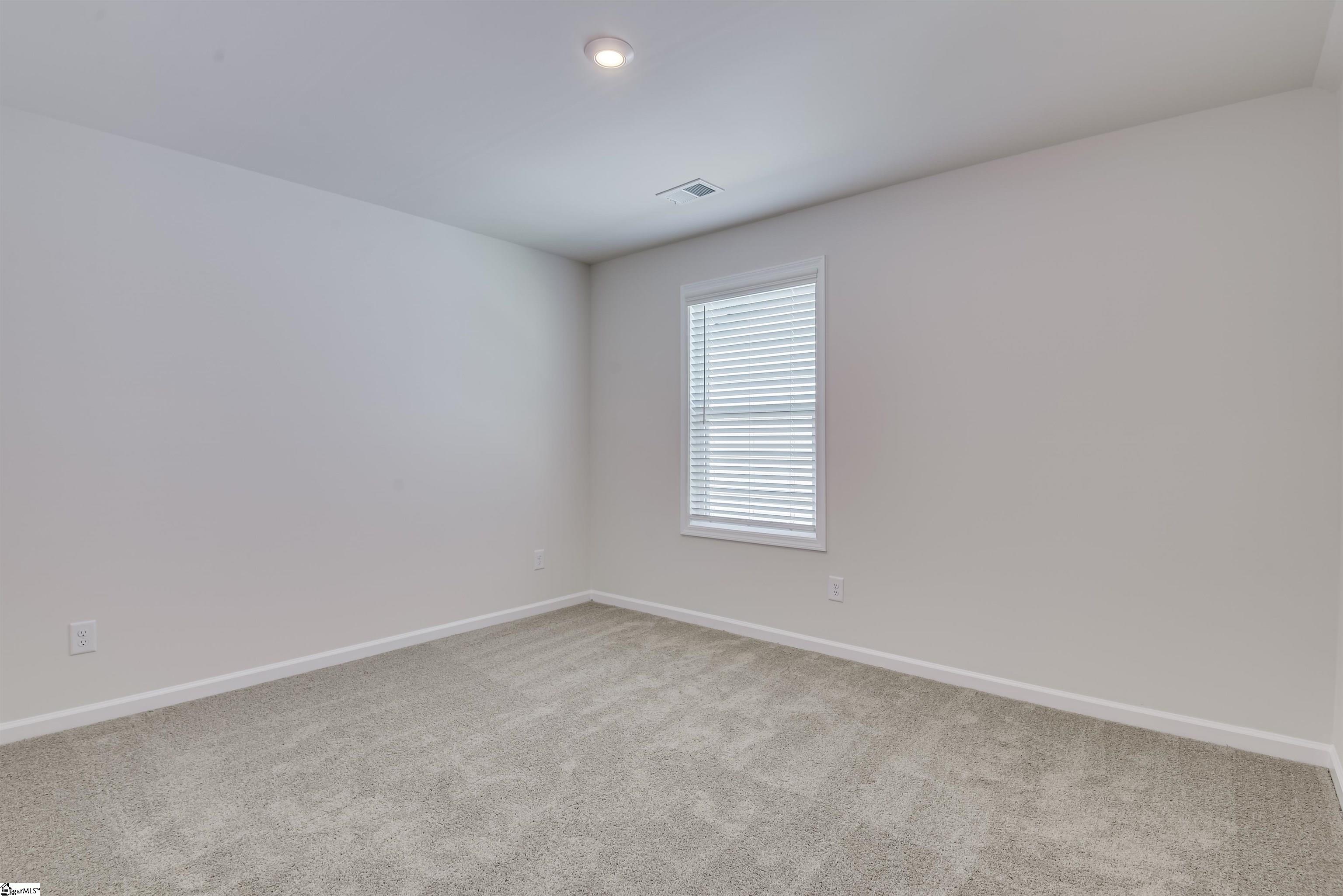 806 Honeylocust Lane Property Photo 16