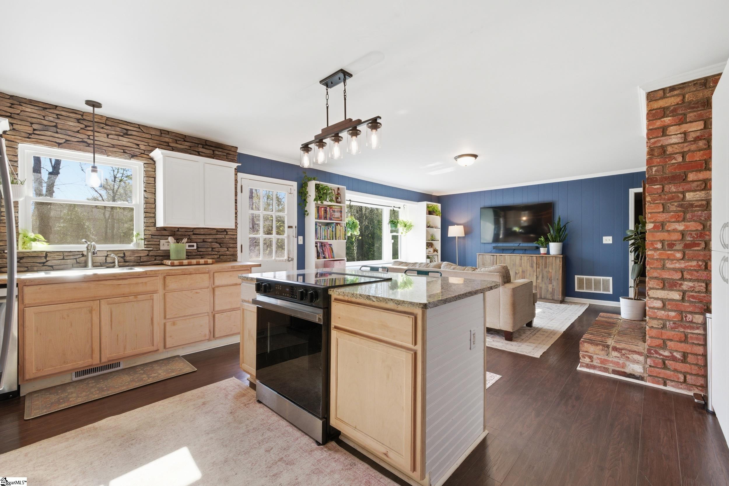 505 Kensington Road Property Photo 14