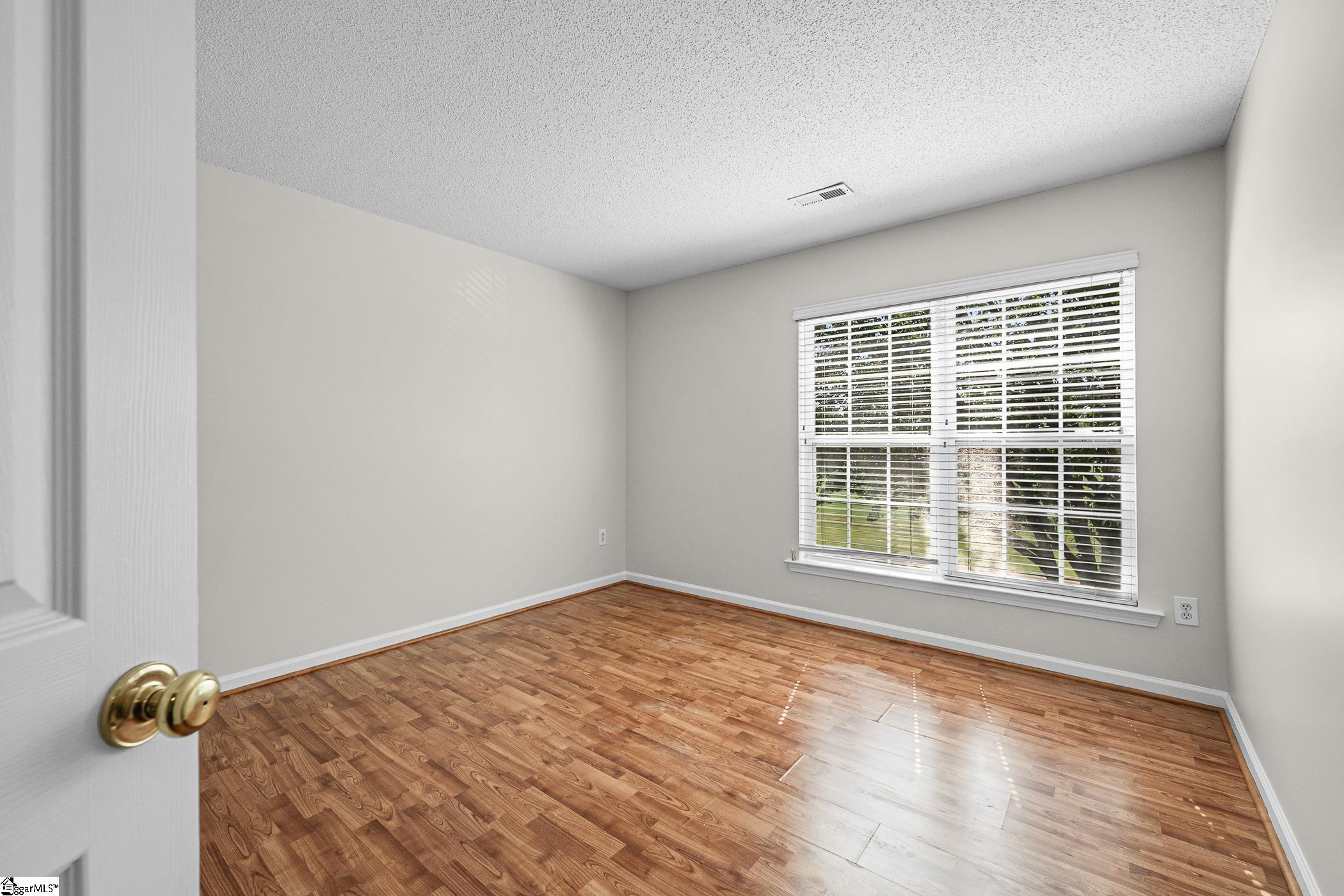 511 Smoothstone Drive Property Photo 18