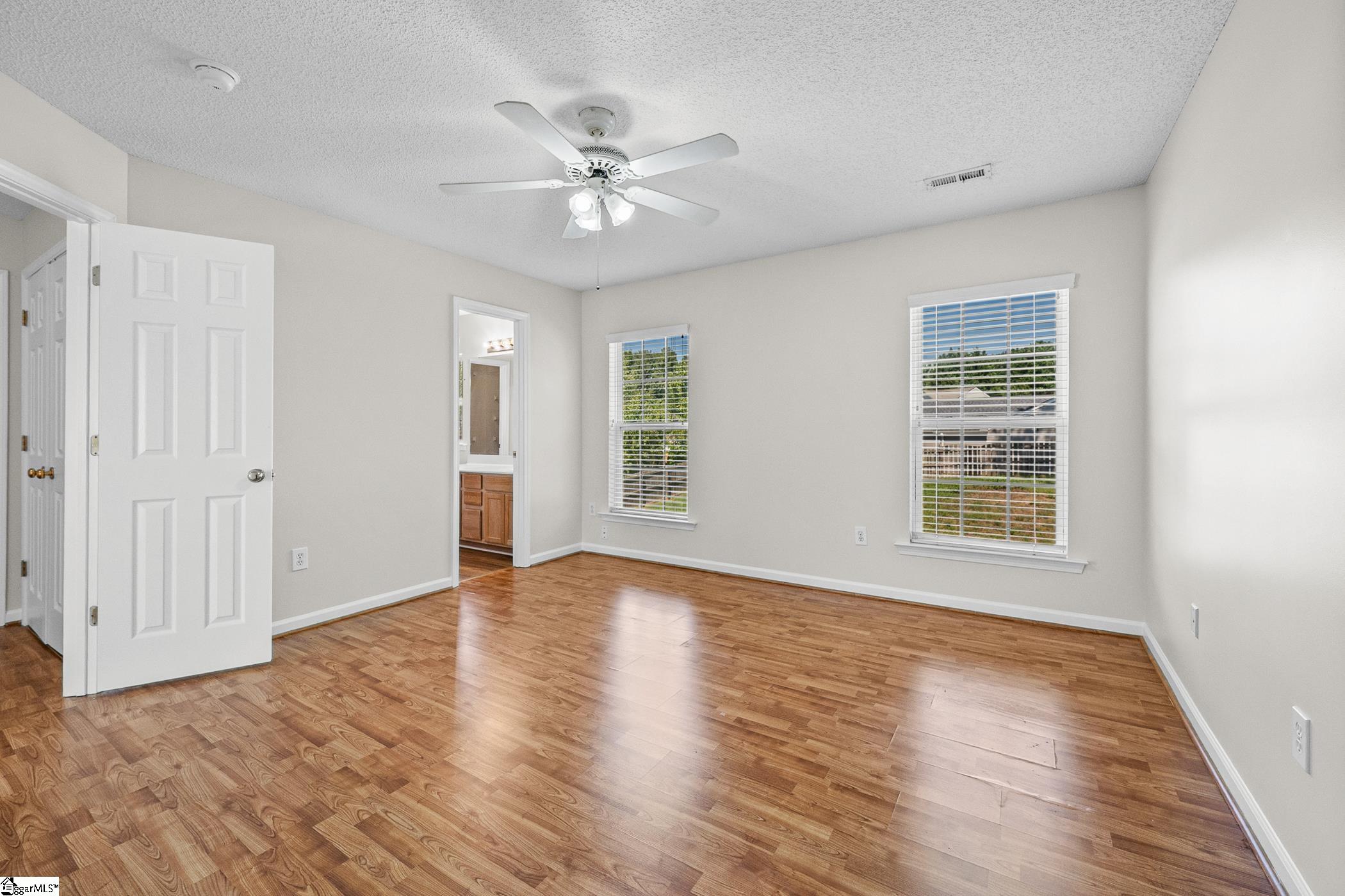511 Smoothstone Drive Property Photo 24