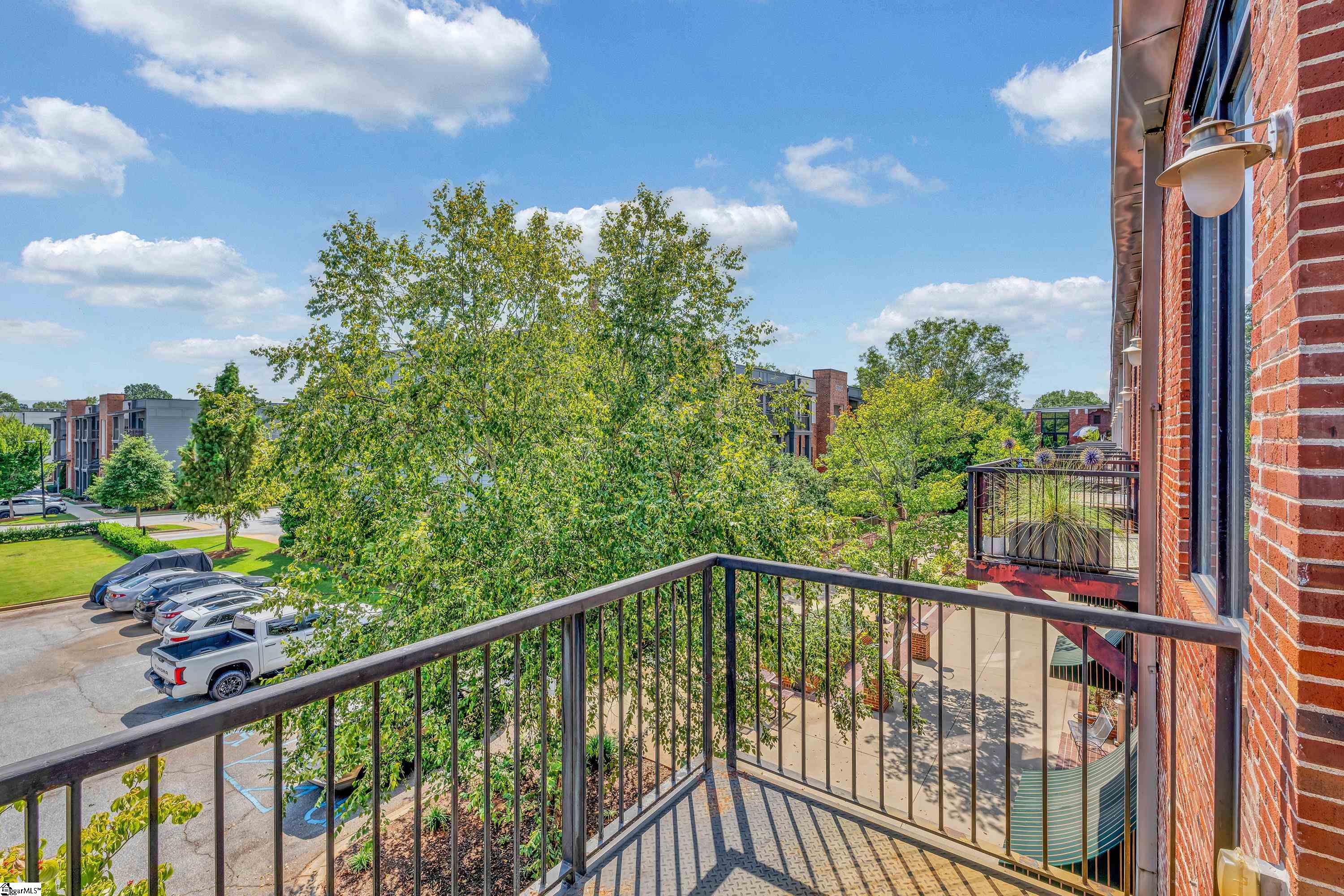 300 South Street Property Photo 15