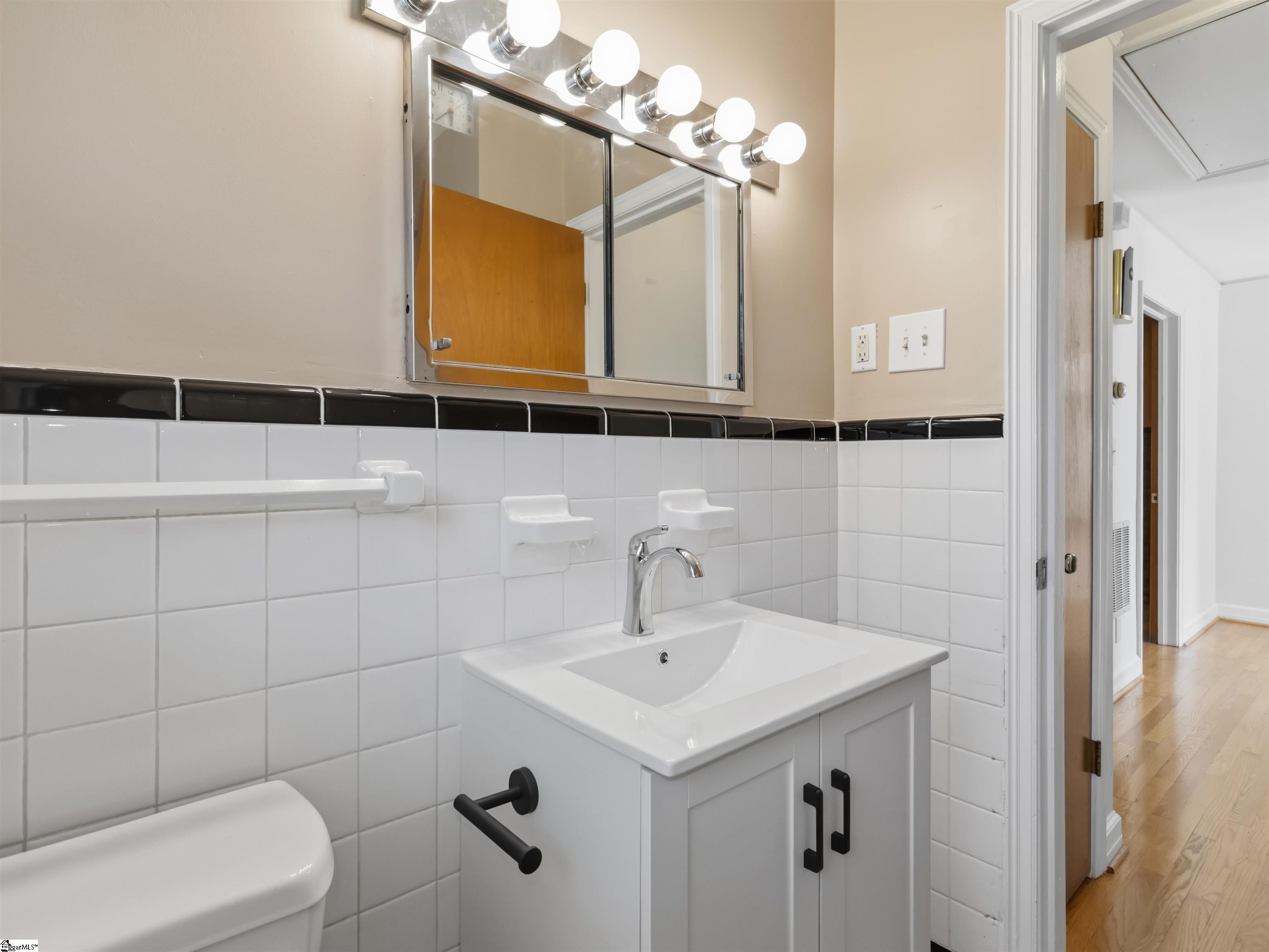 5 Lisa Drive Property Photo 21
