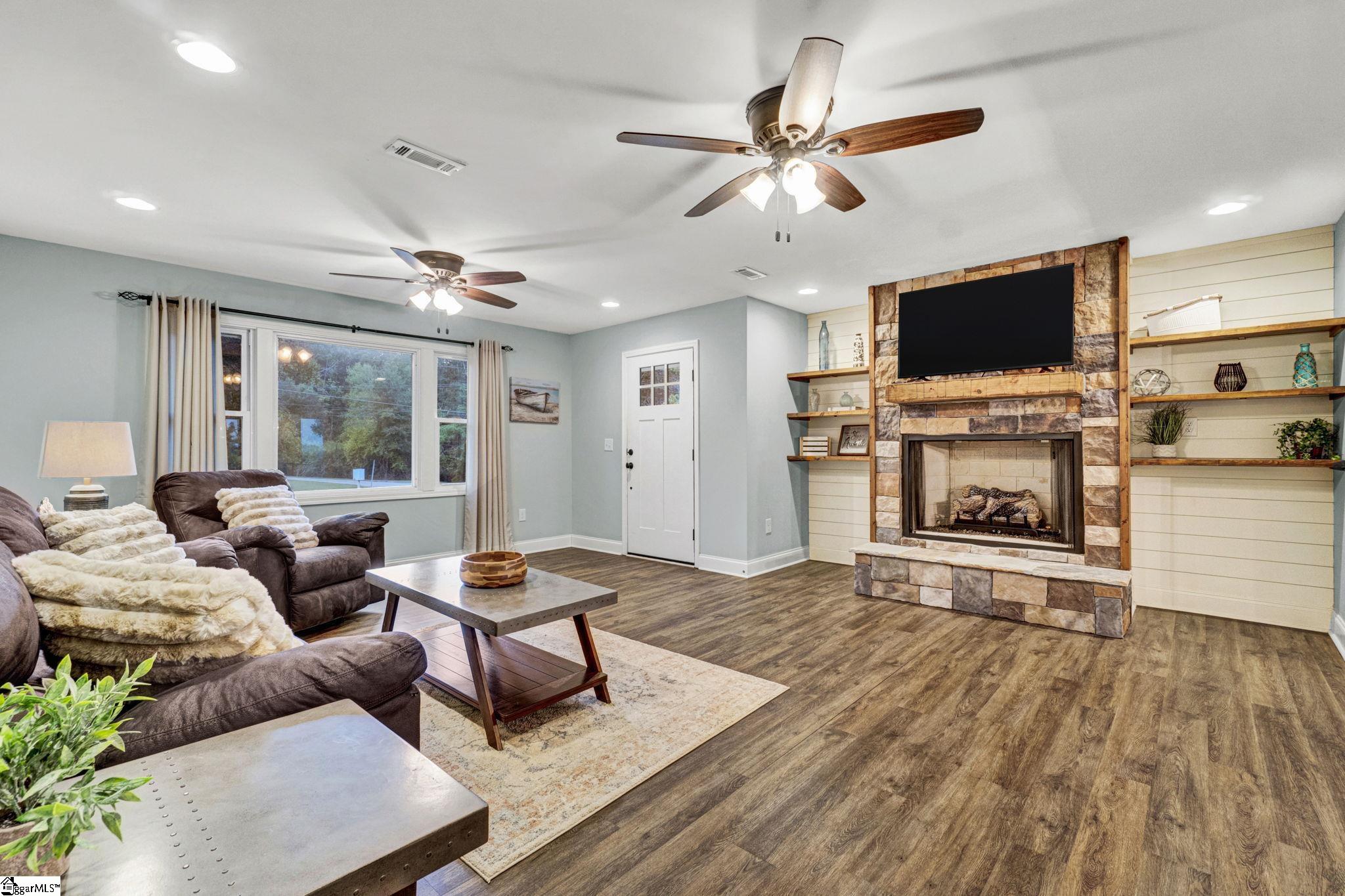 578 Gap Hill Road Property Photo 4