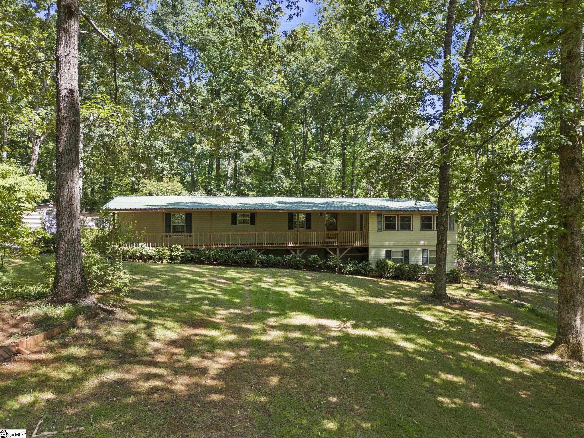 100 Belvue Road Property Photo 9