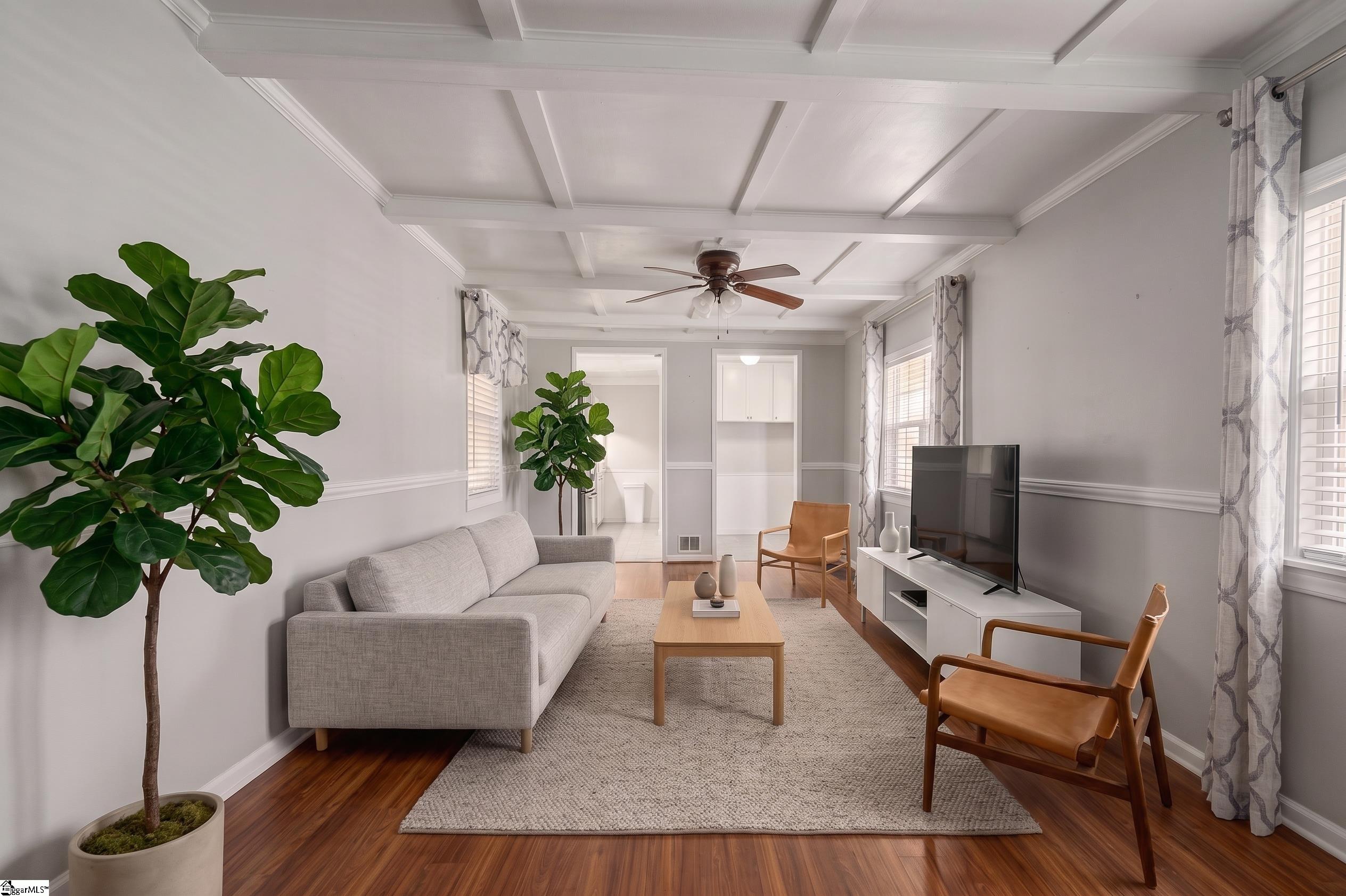 100 Belvue Road Property Photo 13