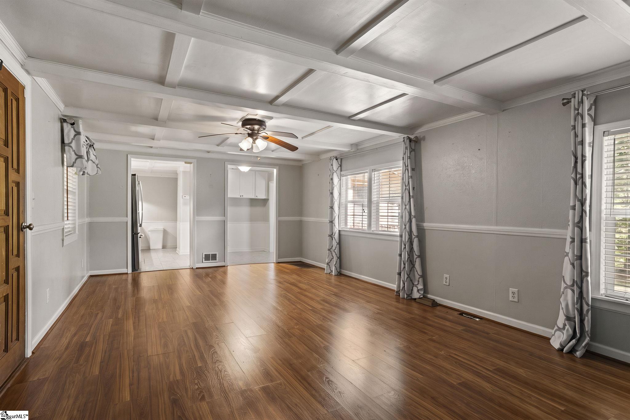 100 Belvue Road Property Photo 14