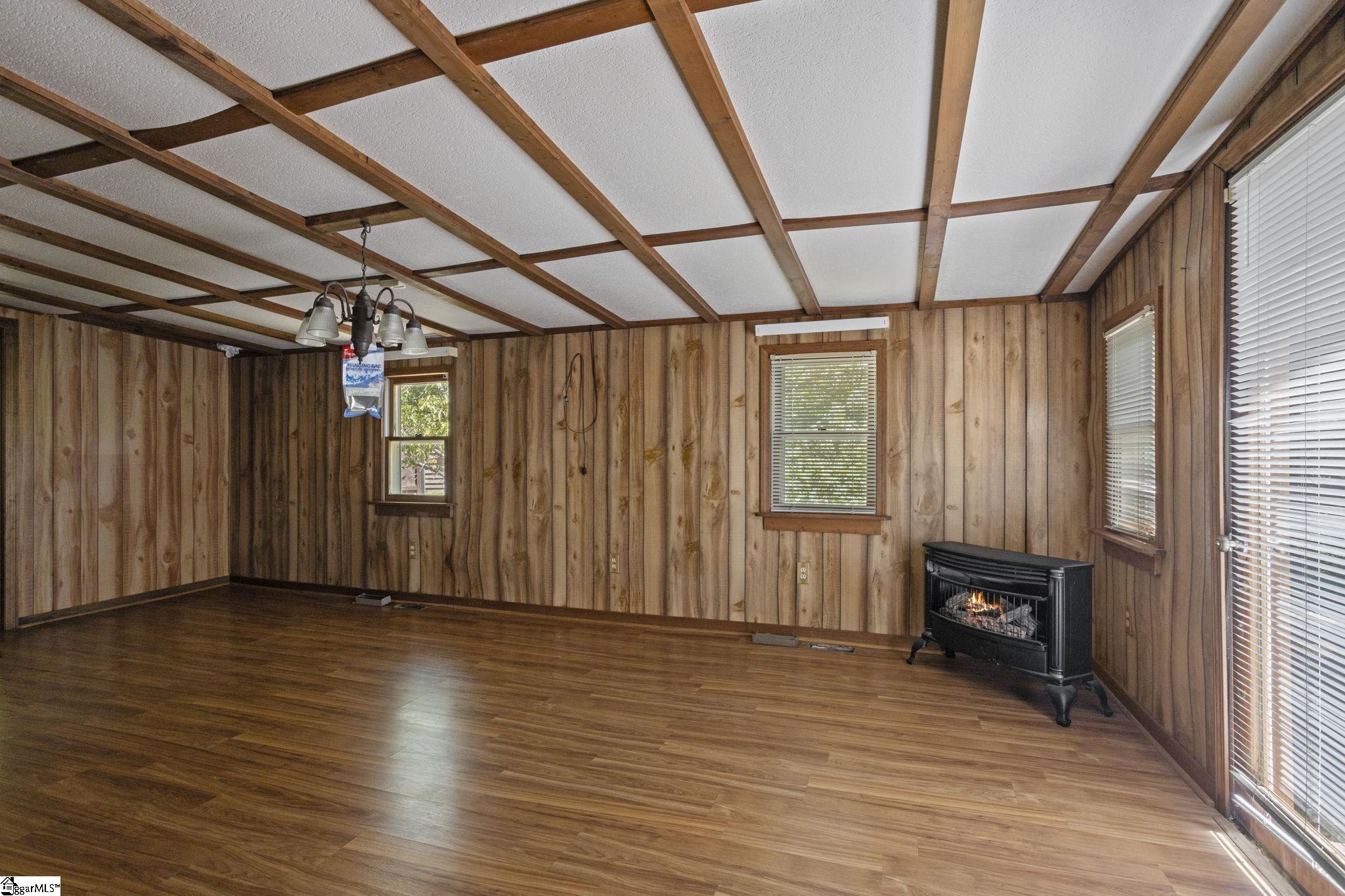 100 Belvue Road Property Photo 19