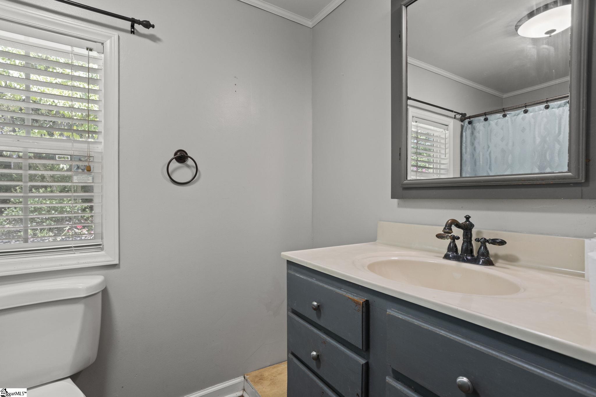 100 Belvue Road Property Photo 21