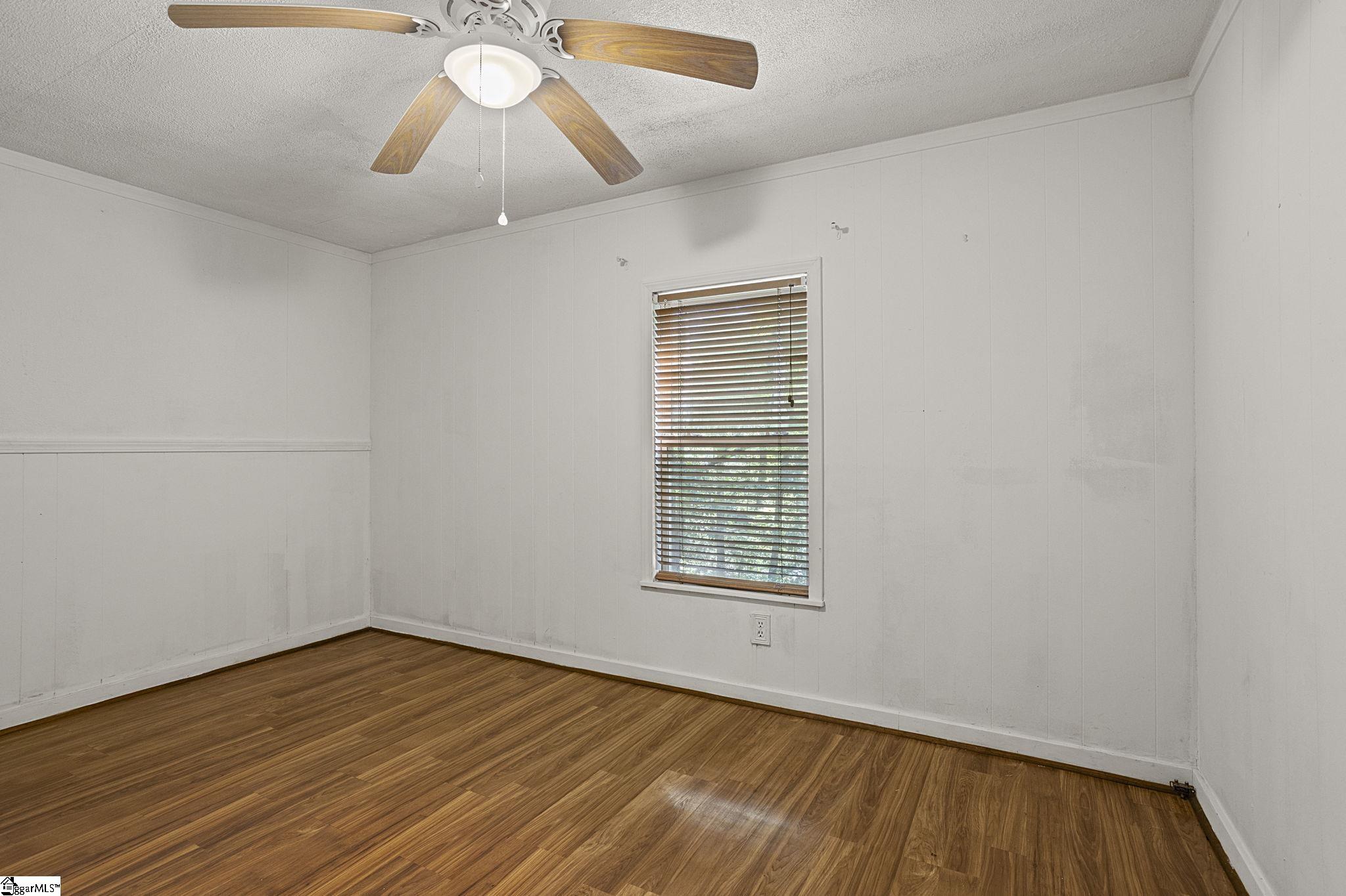100 Belvue Road Property Photo 25