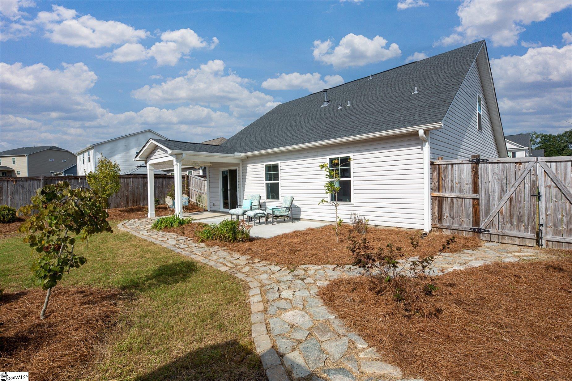 422 Icebow Road Property Photo 18
