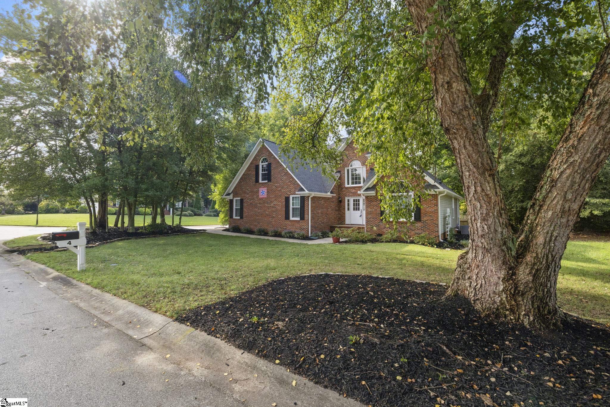 4 Plum Creek Lane Property Photo 3