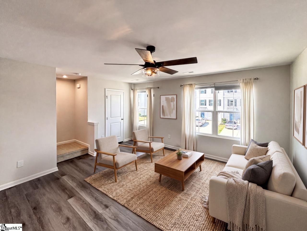 1604249 Property Photo 5