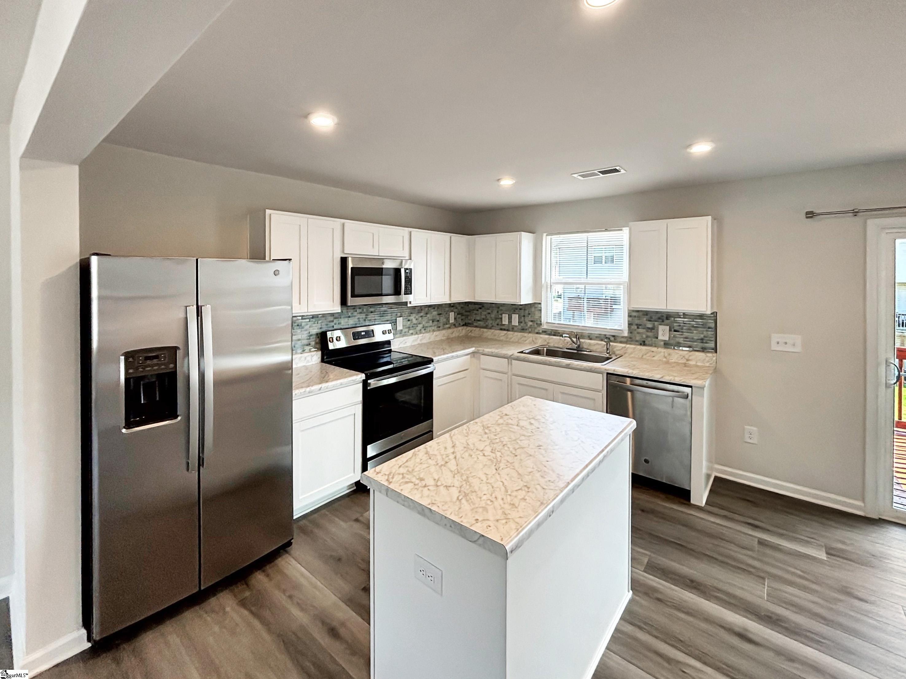1604249 Property Photo 24