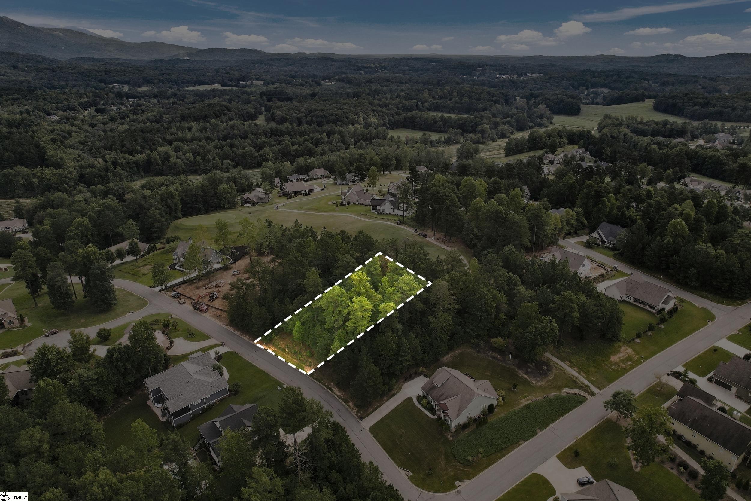 104 Signature Drive Property Photo 3