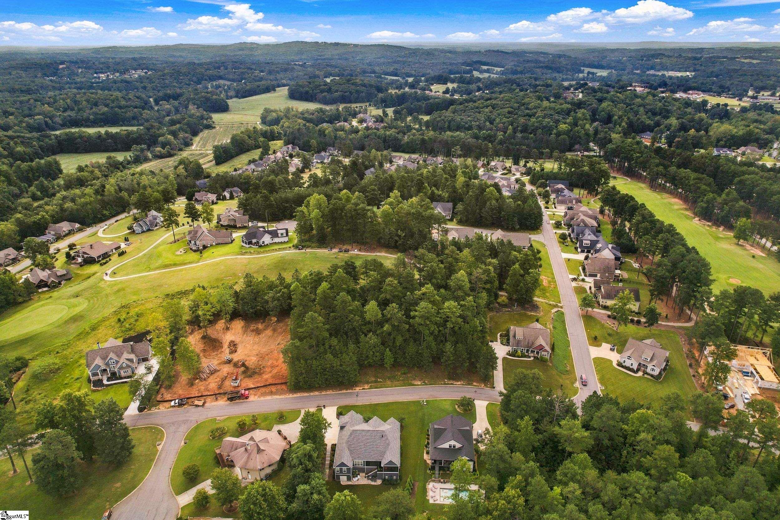 104 Signature Drive Property Photo 8