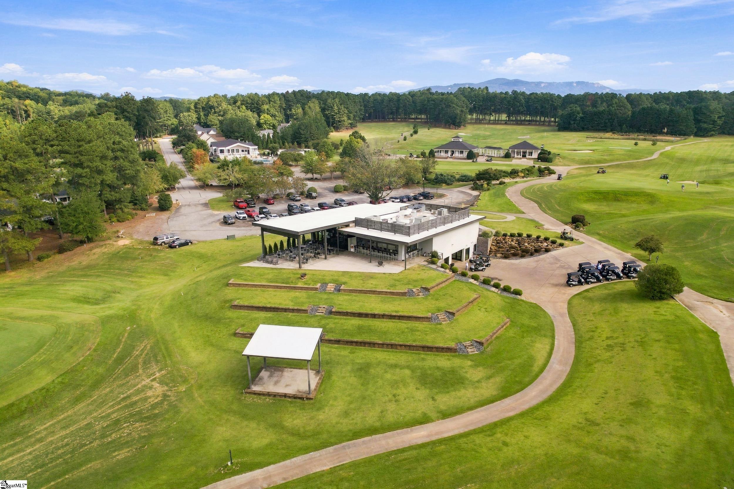 104 Signature Drive Property Photo 11