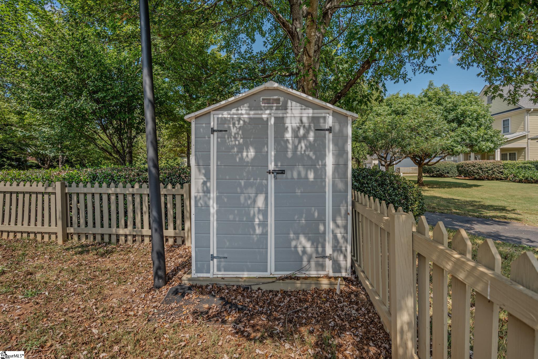 111 Mallard Street Property Photo 40