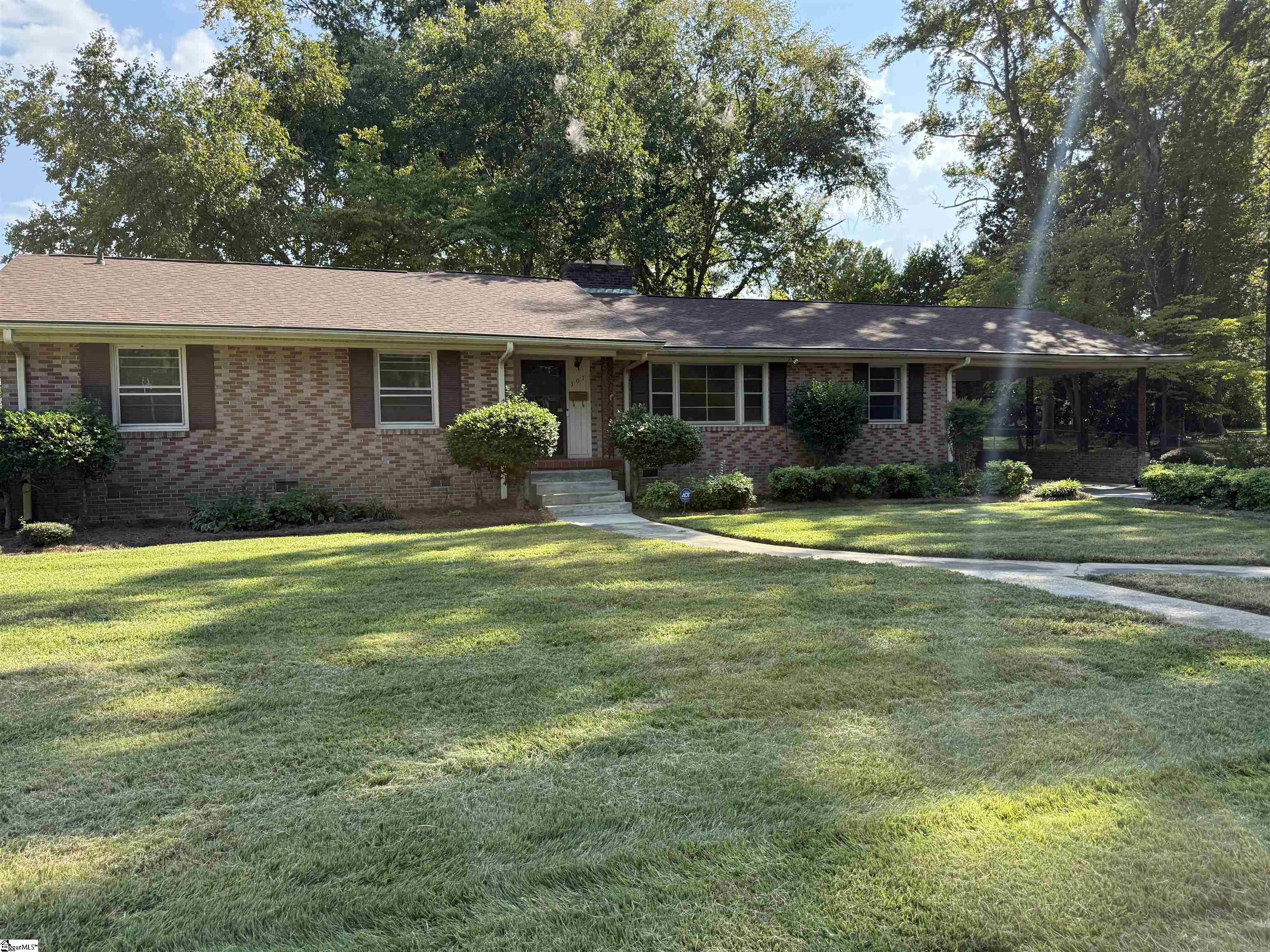 307 Spruce Street Property Photo 1