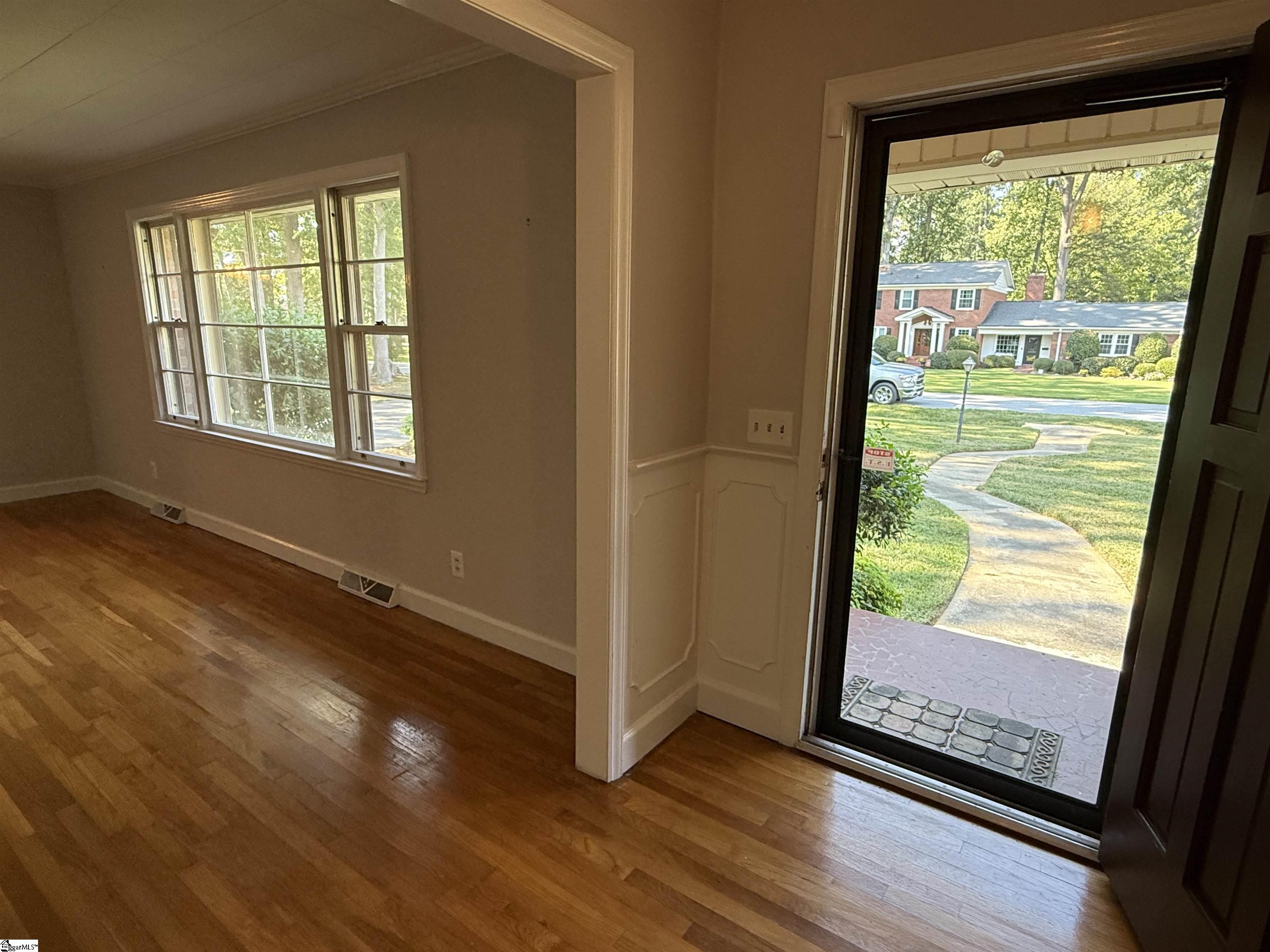 307 Spruce Street Property Photo 2