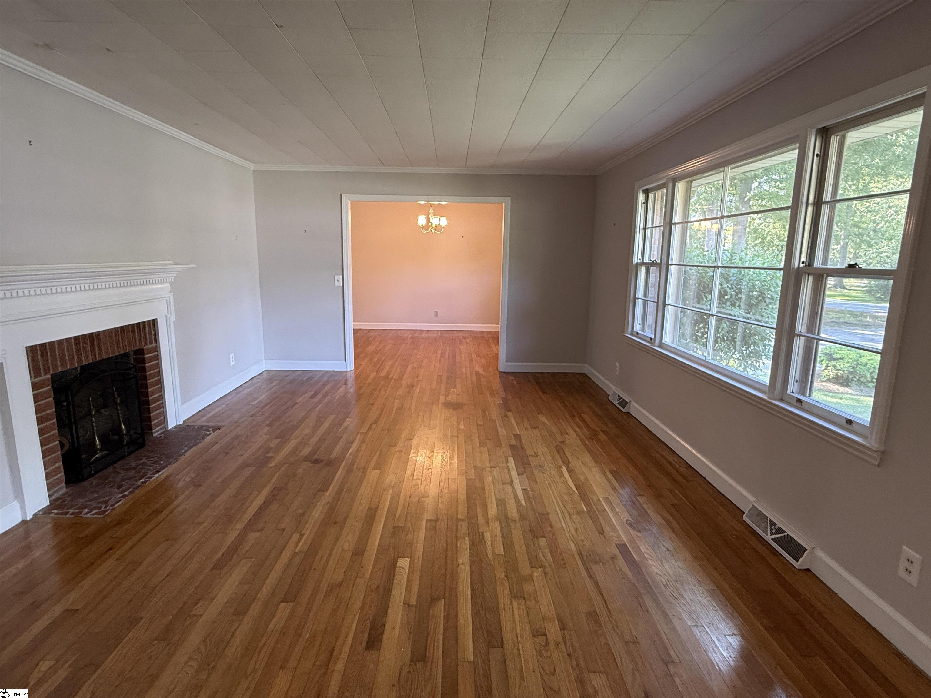 307 Spruce Street Property Photo 3