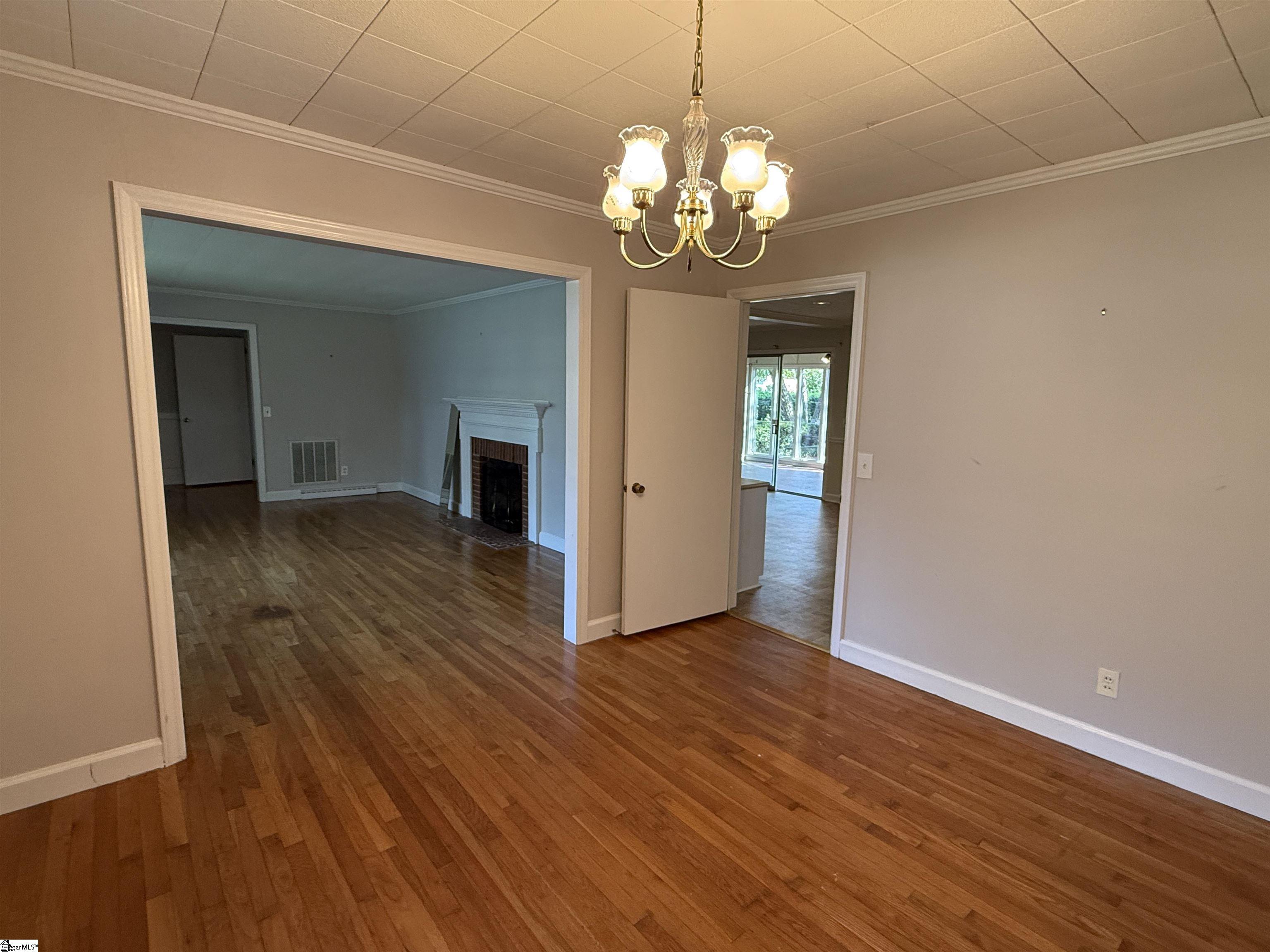 307 Spruce Street Property Photo 5