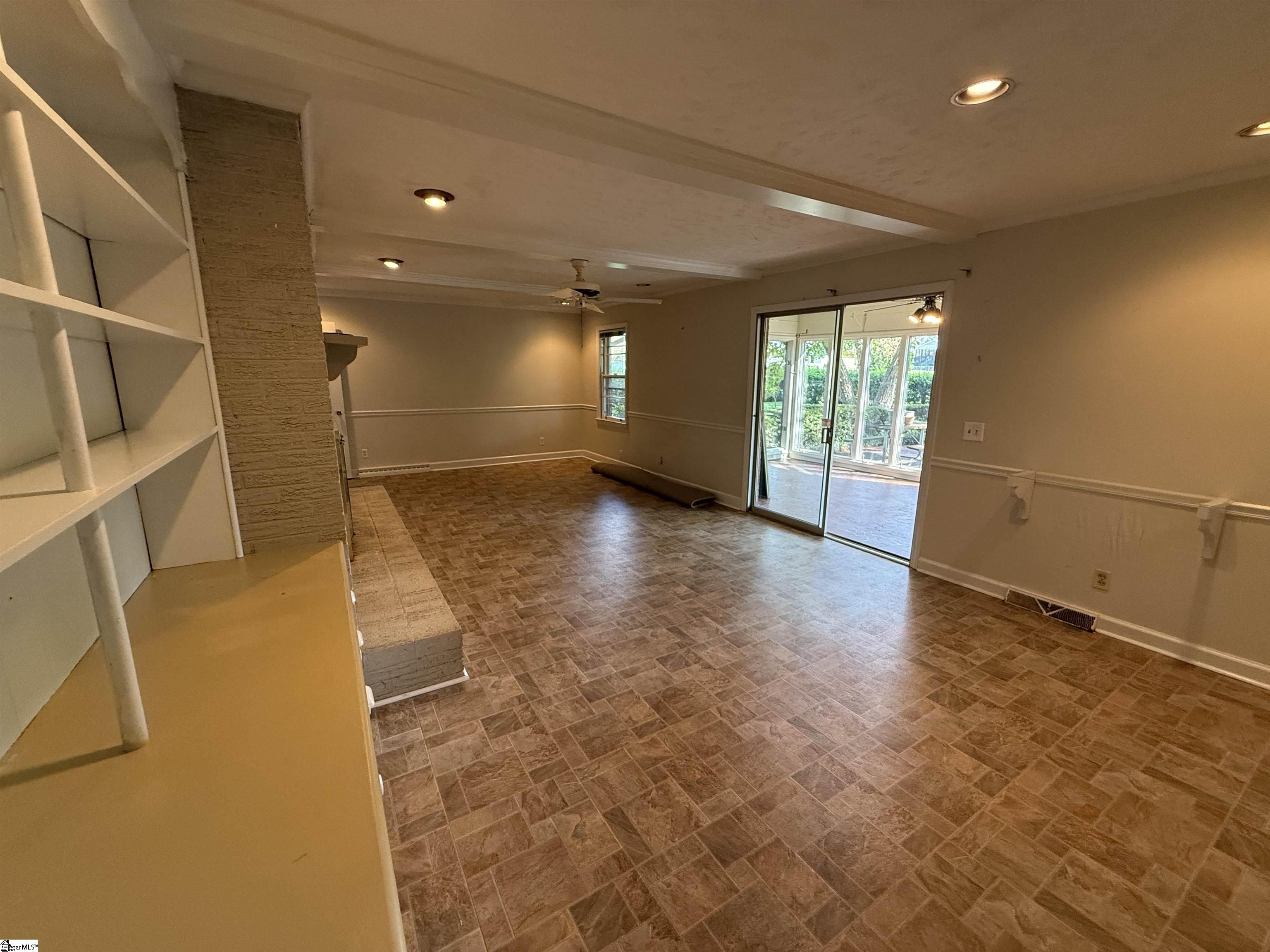 307 Spruce Street Property Photo 10