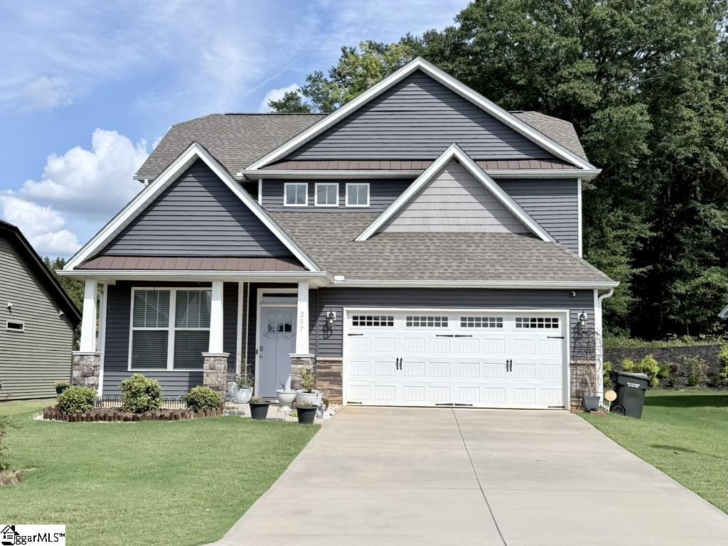 207 Freehold Way Property Photo 1