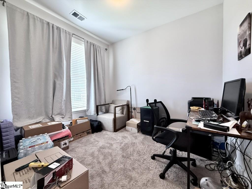 207 Freehold Way Property Photo 7