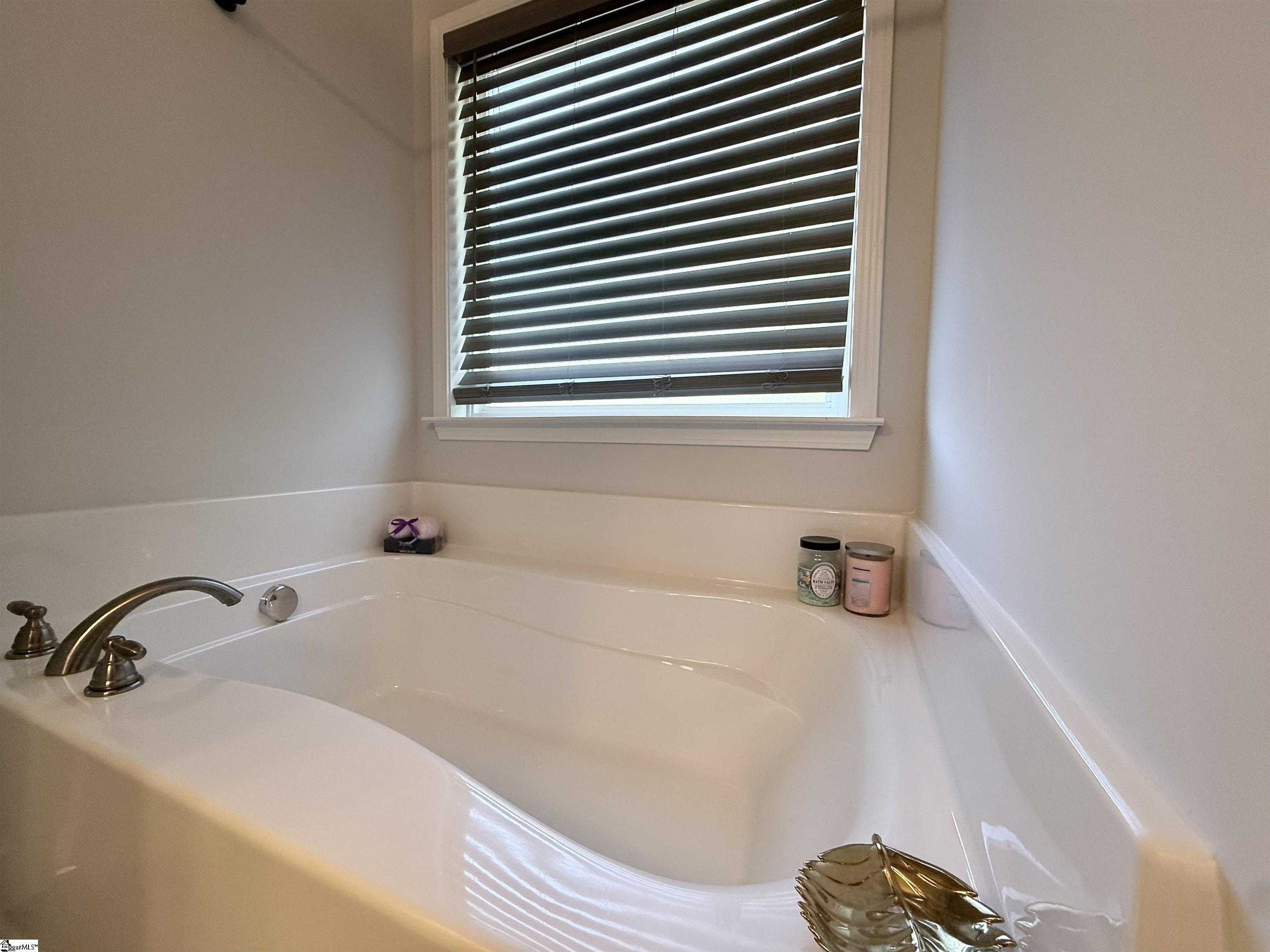 207 Freehold Way Property Photo 24