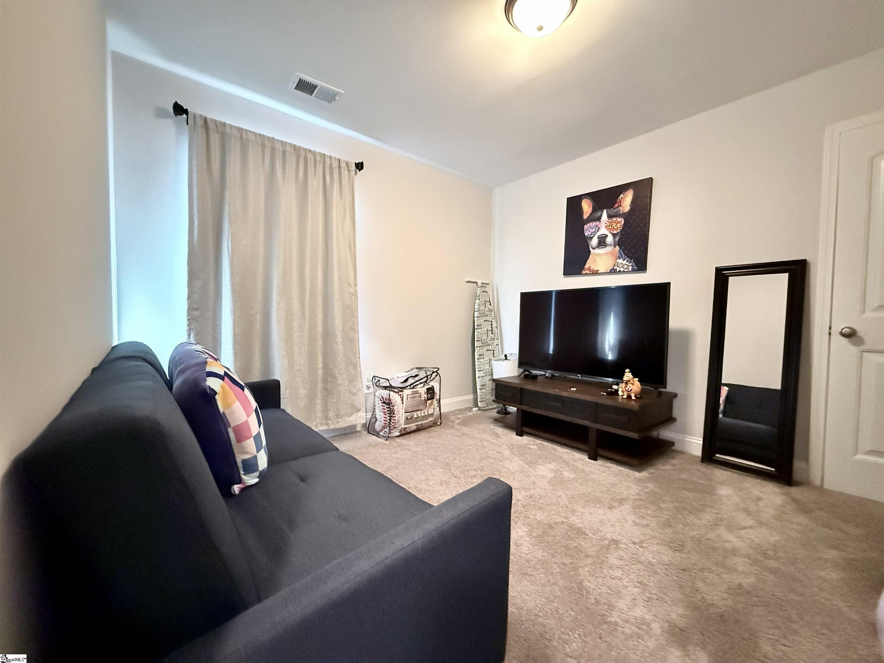 207 Freehold Way Property Photo 28