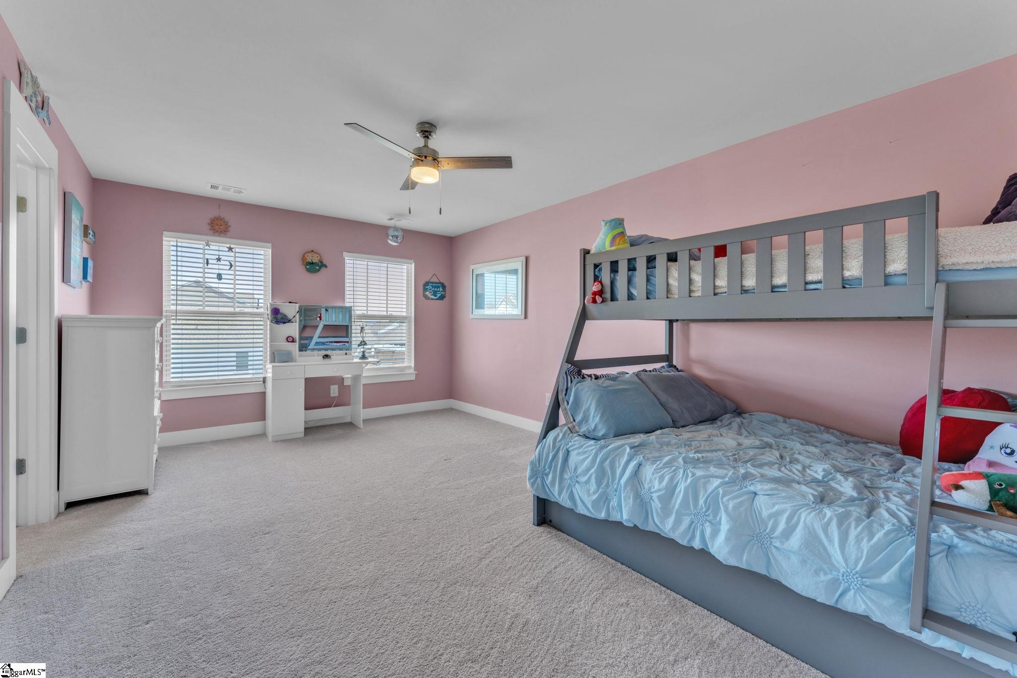 405 Fenwick Drive Property Photo 20