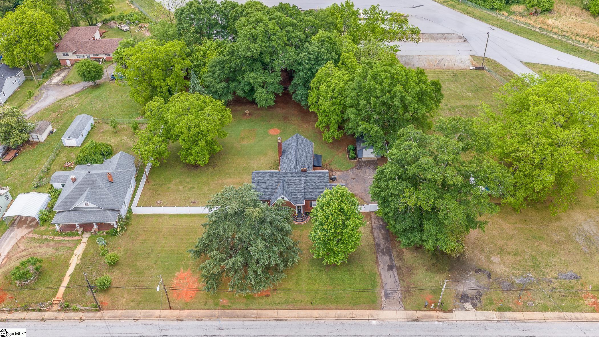 709 W Main Street Property Photo 46