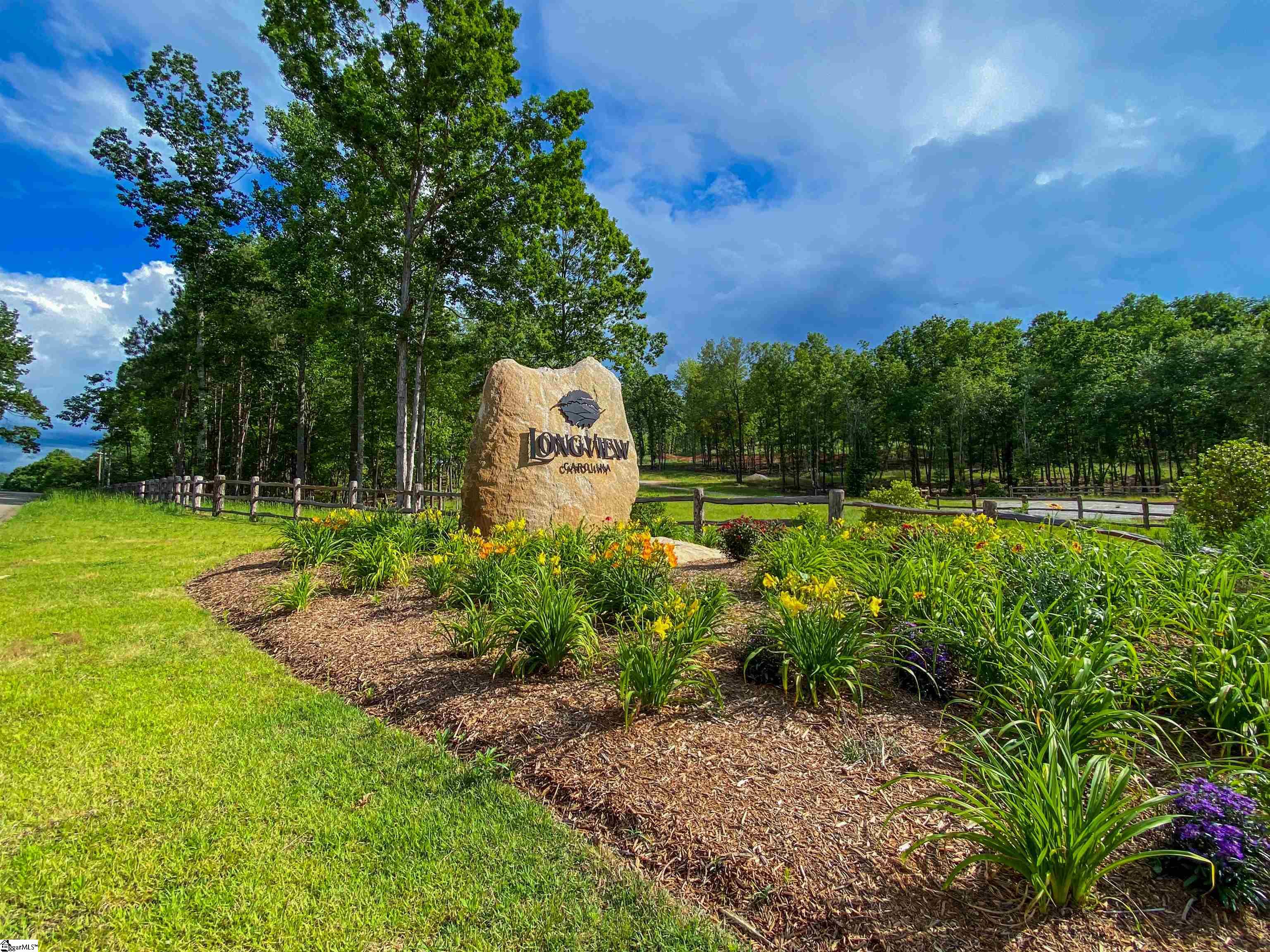 103 Blue Stone Drive Property Photo 8