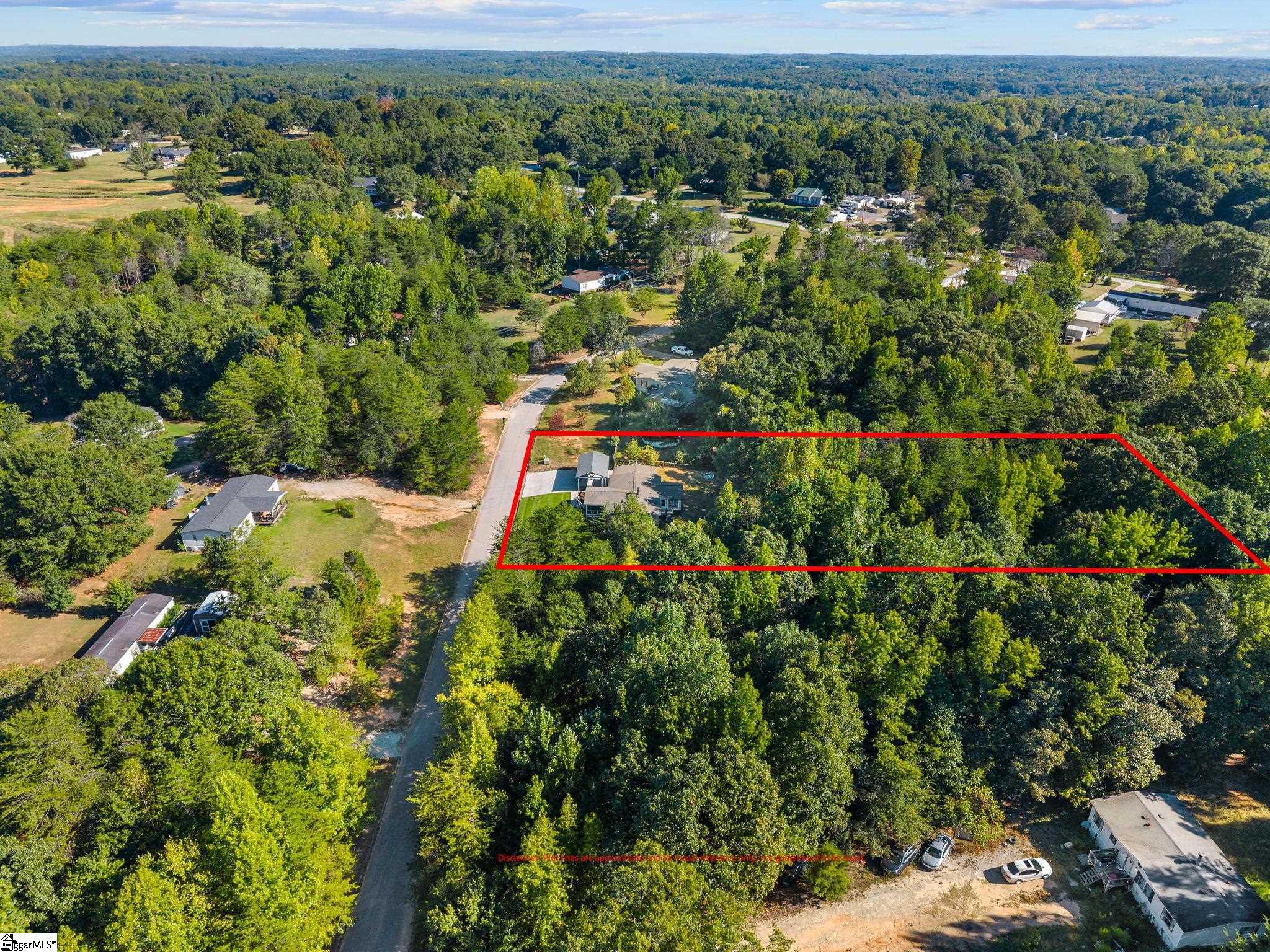 107 Fielding Lane Property Photo 4