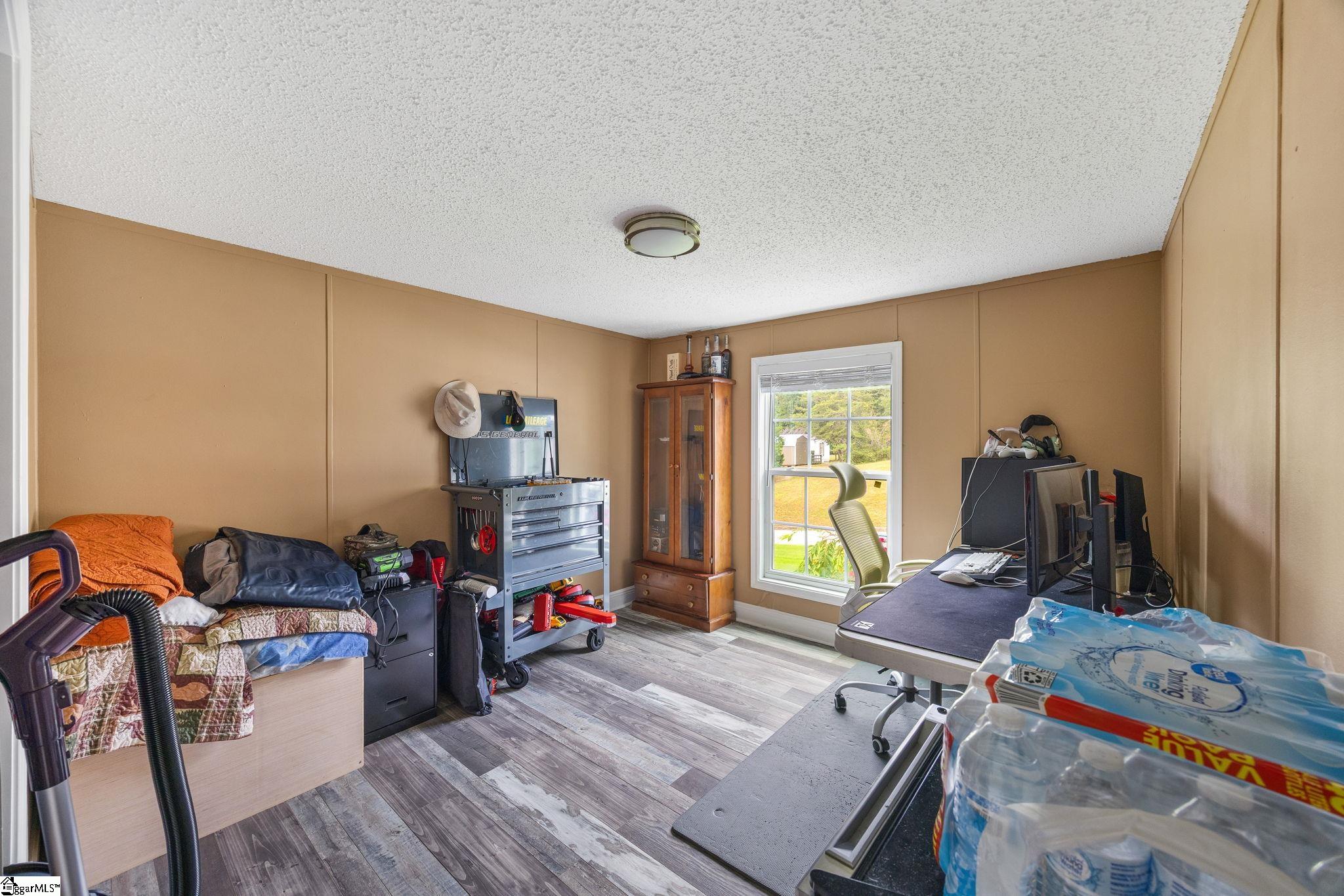 107 Fielding Lane Property Photo 16