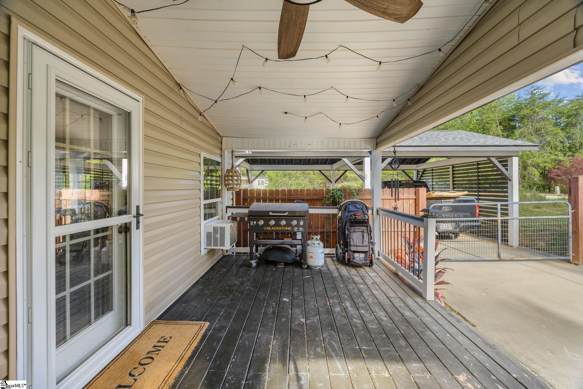 107 Fielding Lane Property Photo 31