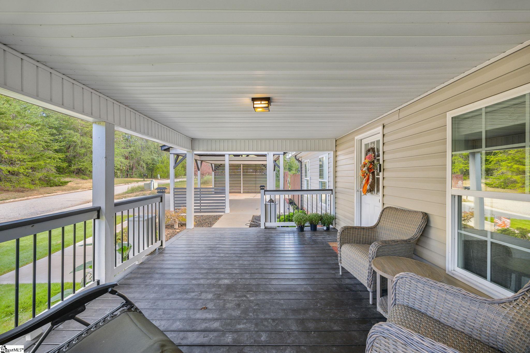 107 Fielding Lane Property Photo 32