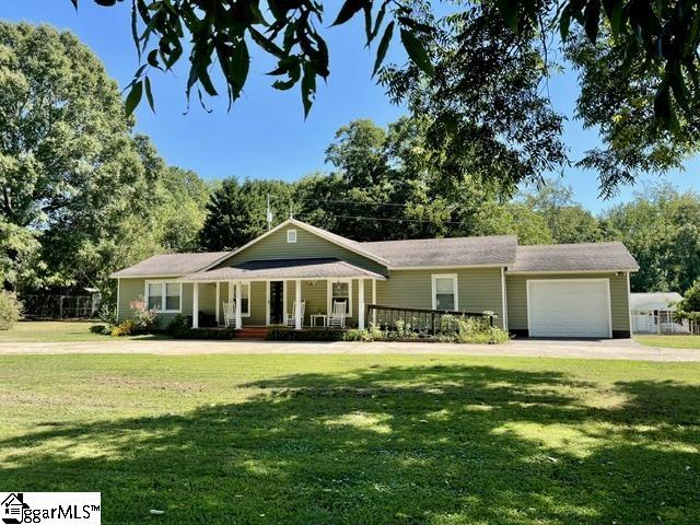 554 Green River Road Property Photo 1