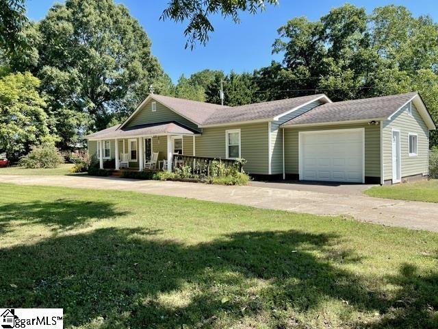 554 Green River Road Property Photo 3