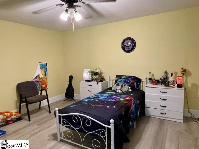 554 Green River Road Property Photo 4