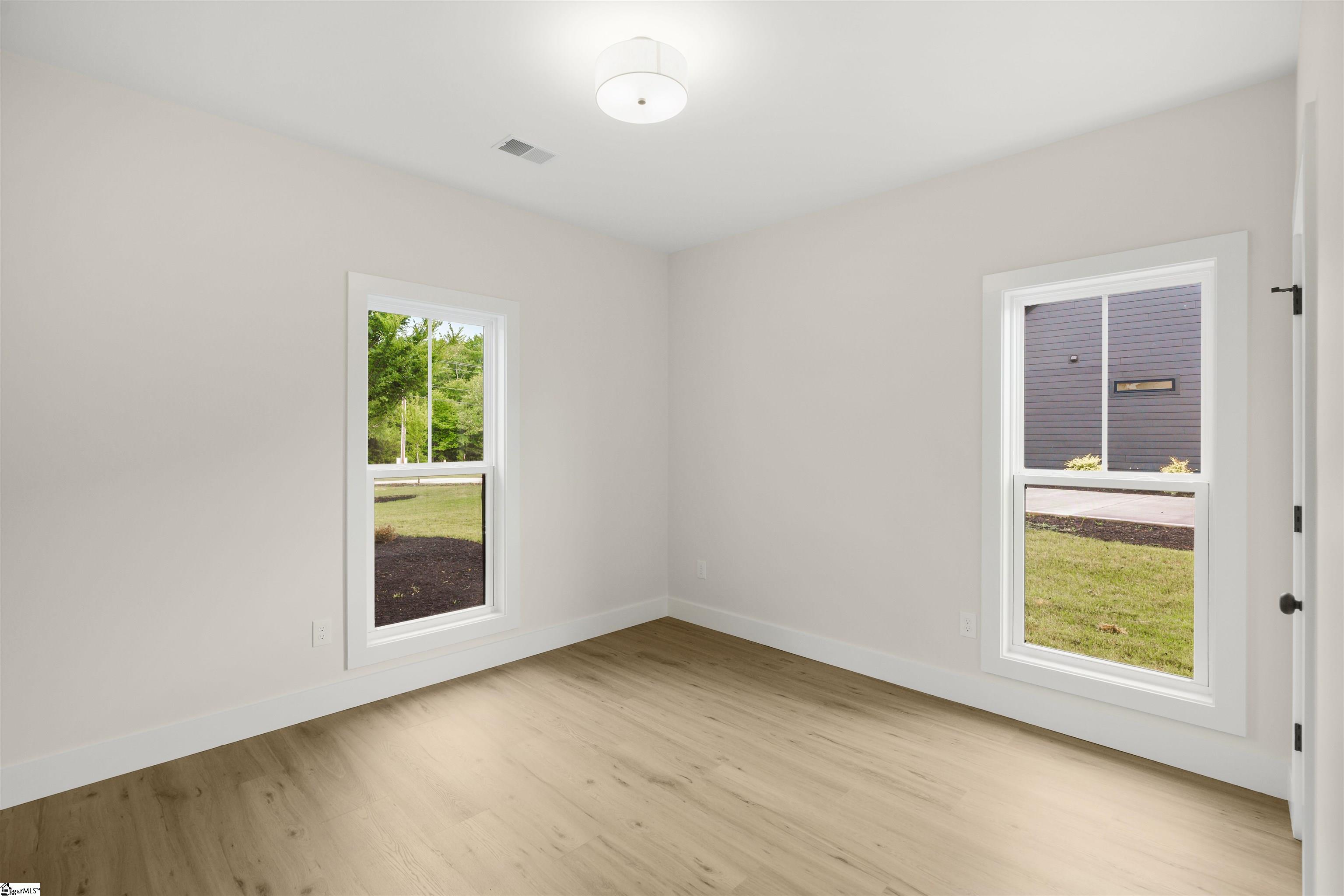 3364 Fairview Road Property Photo 26