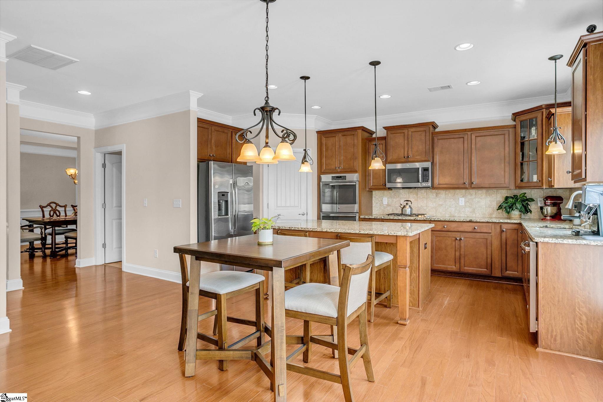 31 Wood Hollow Circle Property Photo 13