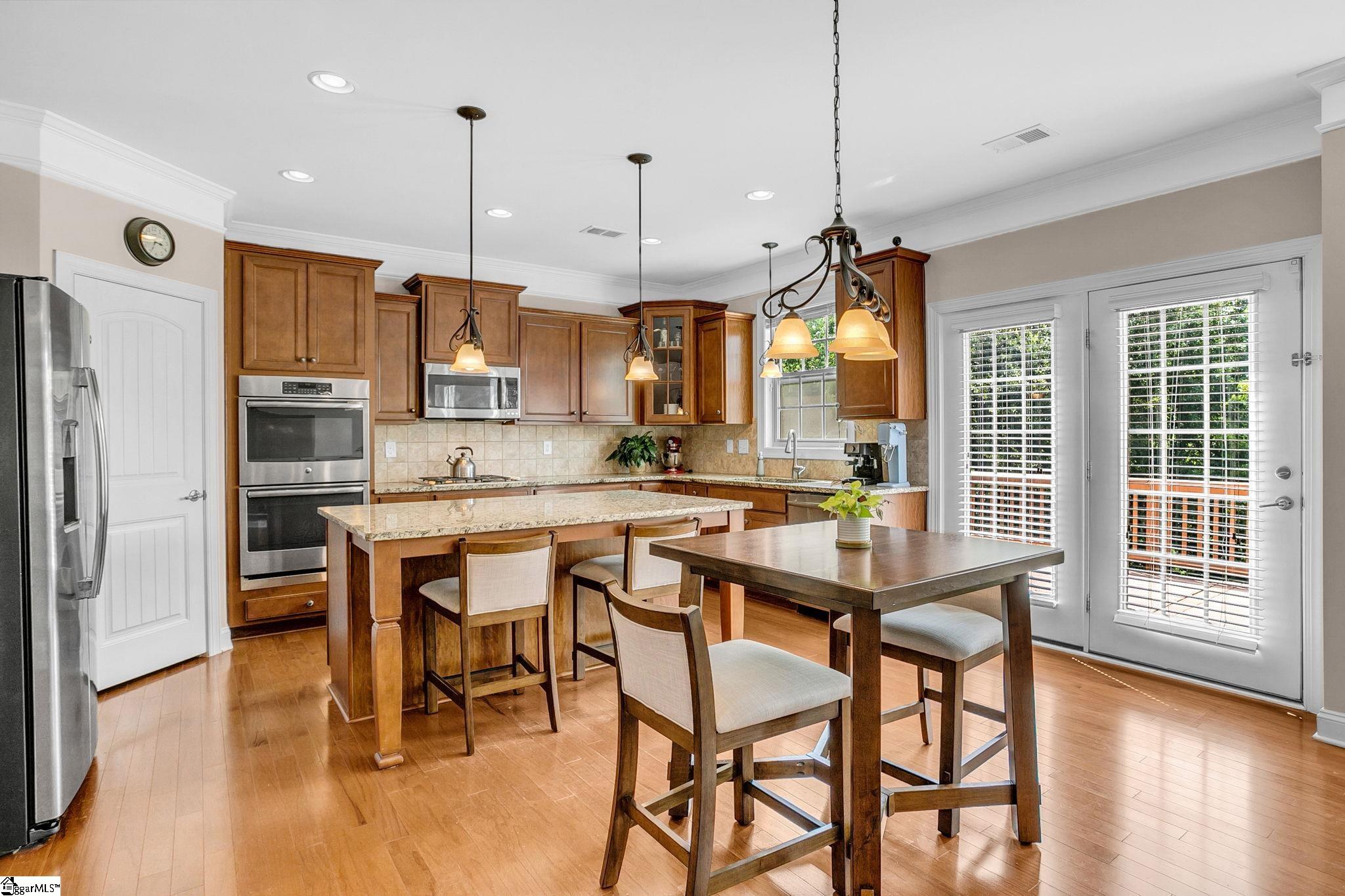 31 Wood Hollow Circle Property Photo 14