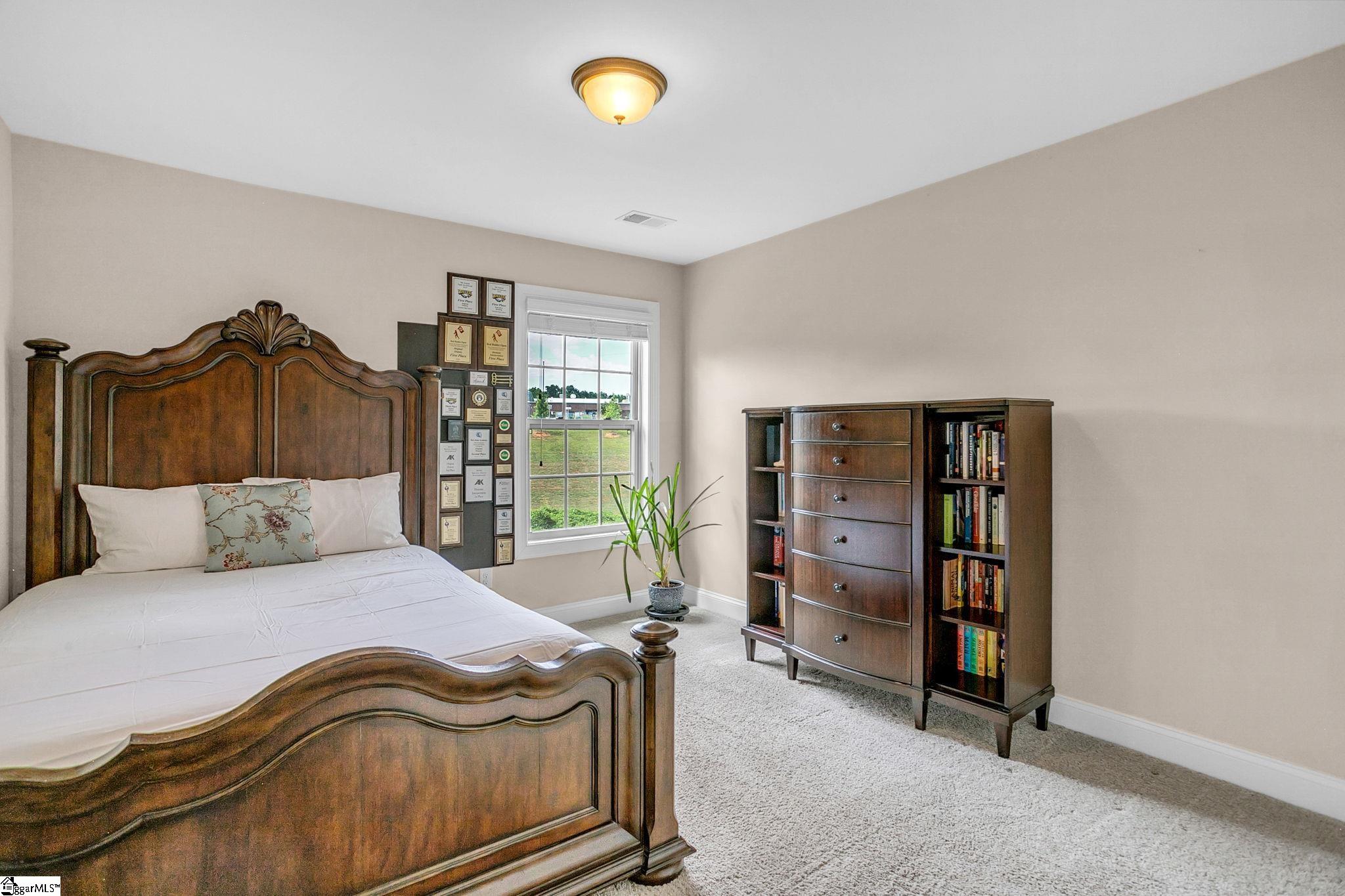 31 Wood Hollow Circle Property Photo 24