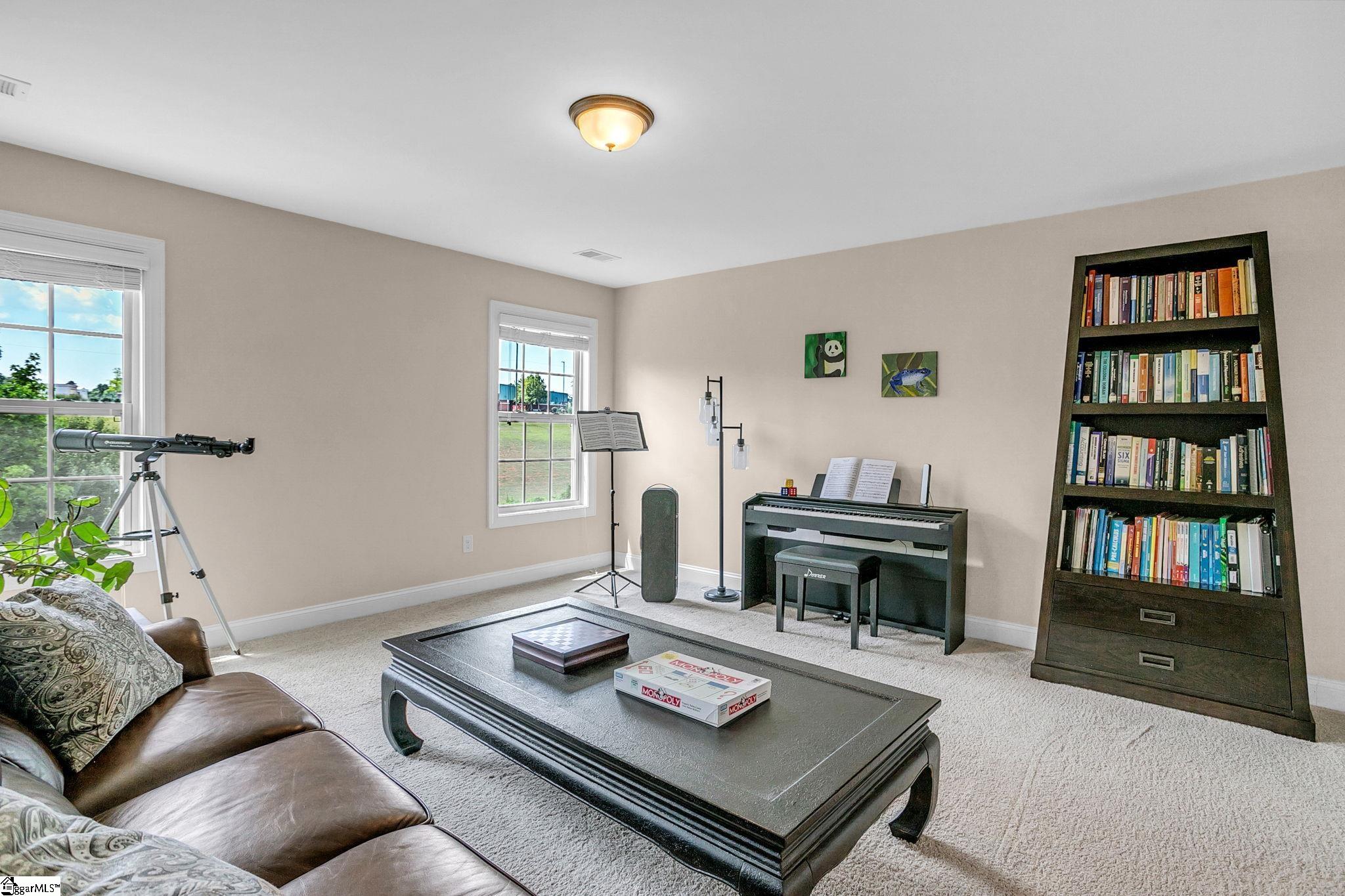 31 Wood Hollow Circle Property Photo 26