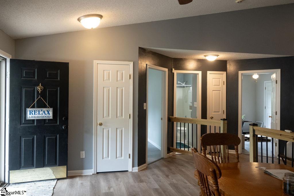 501 Hill Lane Property Photo 6