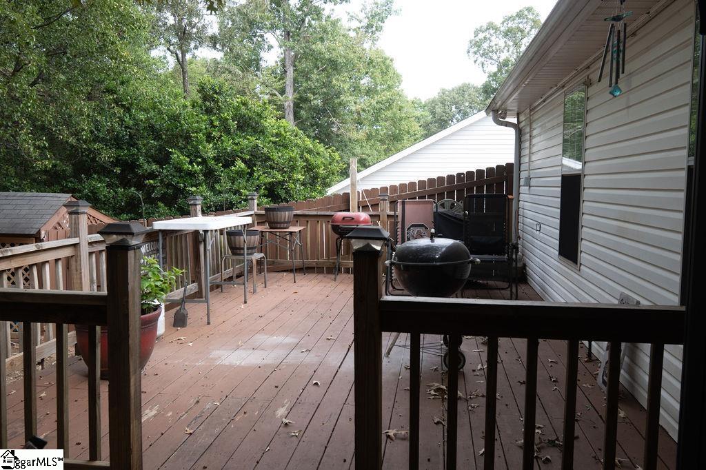 501 Hill Lane Property Photo 20