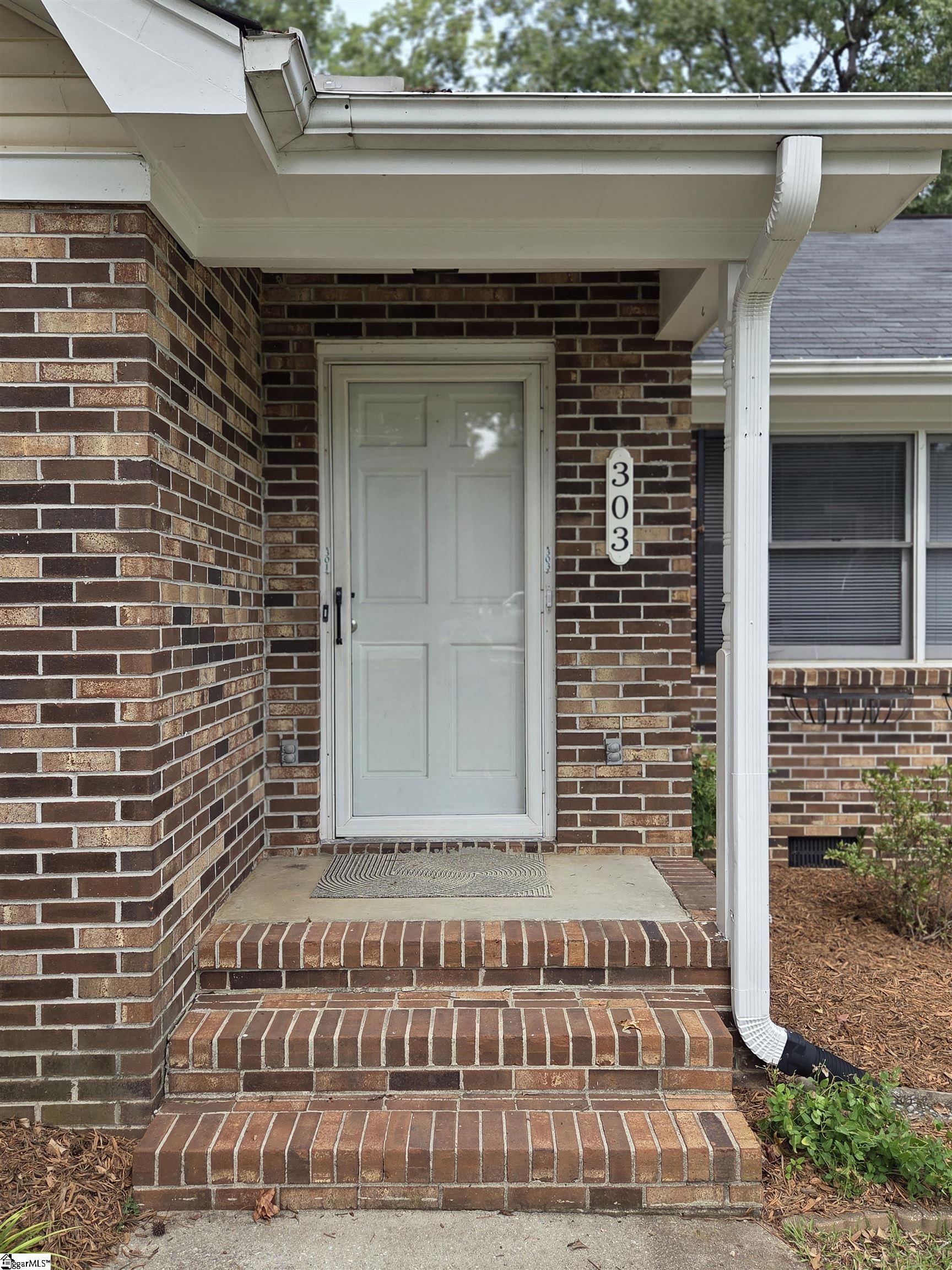 303 Jonesville Road Property Photo 3