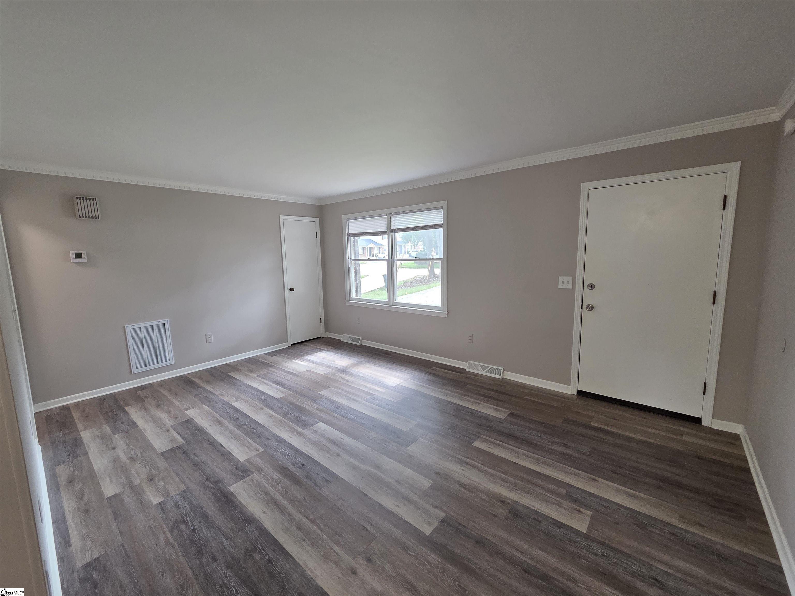 303 Jonesville Road Property Photo 5
