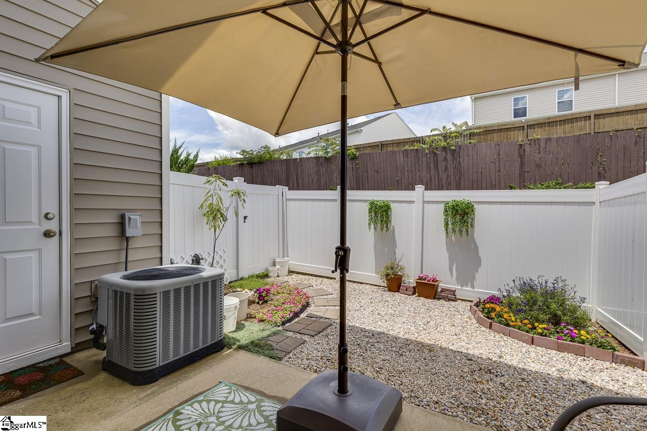 307 Intrepid Court Property Photo 28